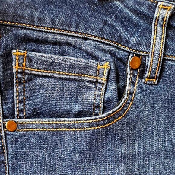 LANE BRYANT Plus Size Mid-Rise Super Stretch Skinny Blue Jeans SIZE Short 24 - Picture 5 of 12